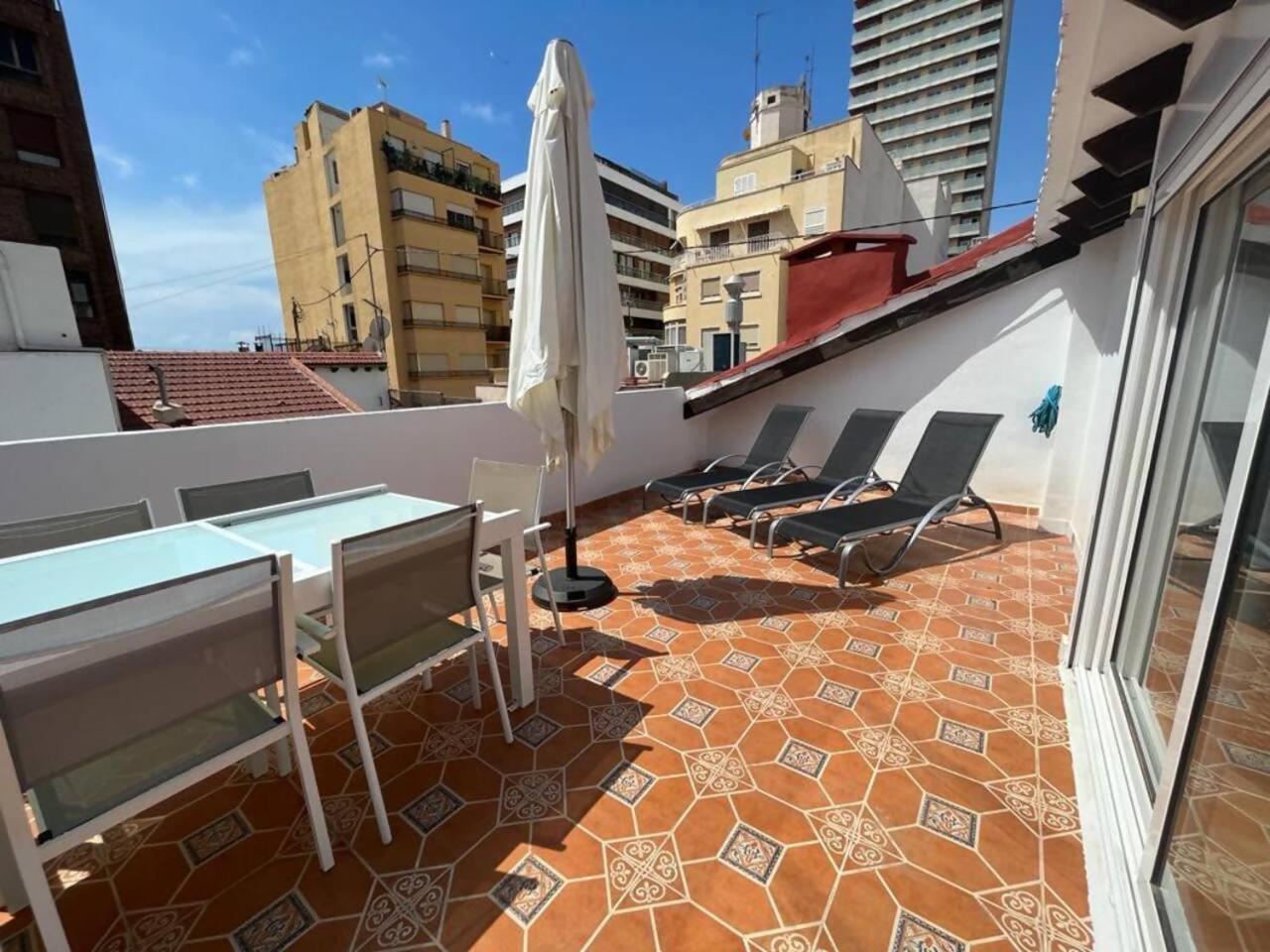 Lovelyloft Las Flores Atico Alicante Exterior photo